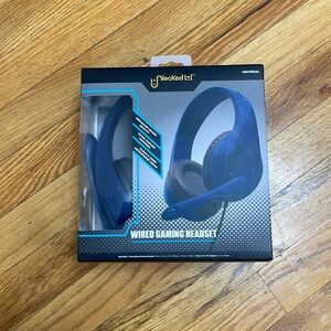 Wired Gaming Headset with Microphone (Blue)